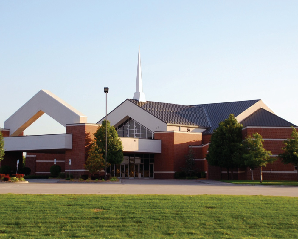 southwest church of christ building in southwest oklahoma city